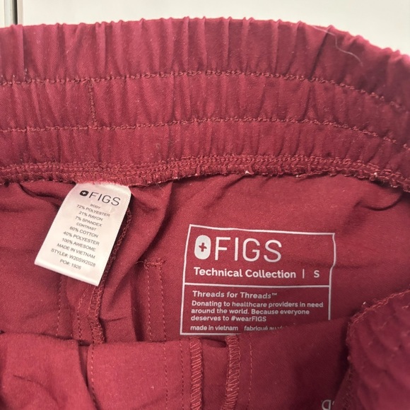 Figs Scrubs. Joggers. Size Small. Burgundy - Picture 4 of 6